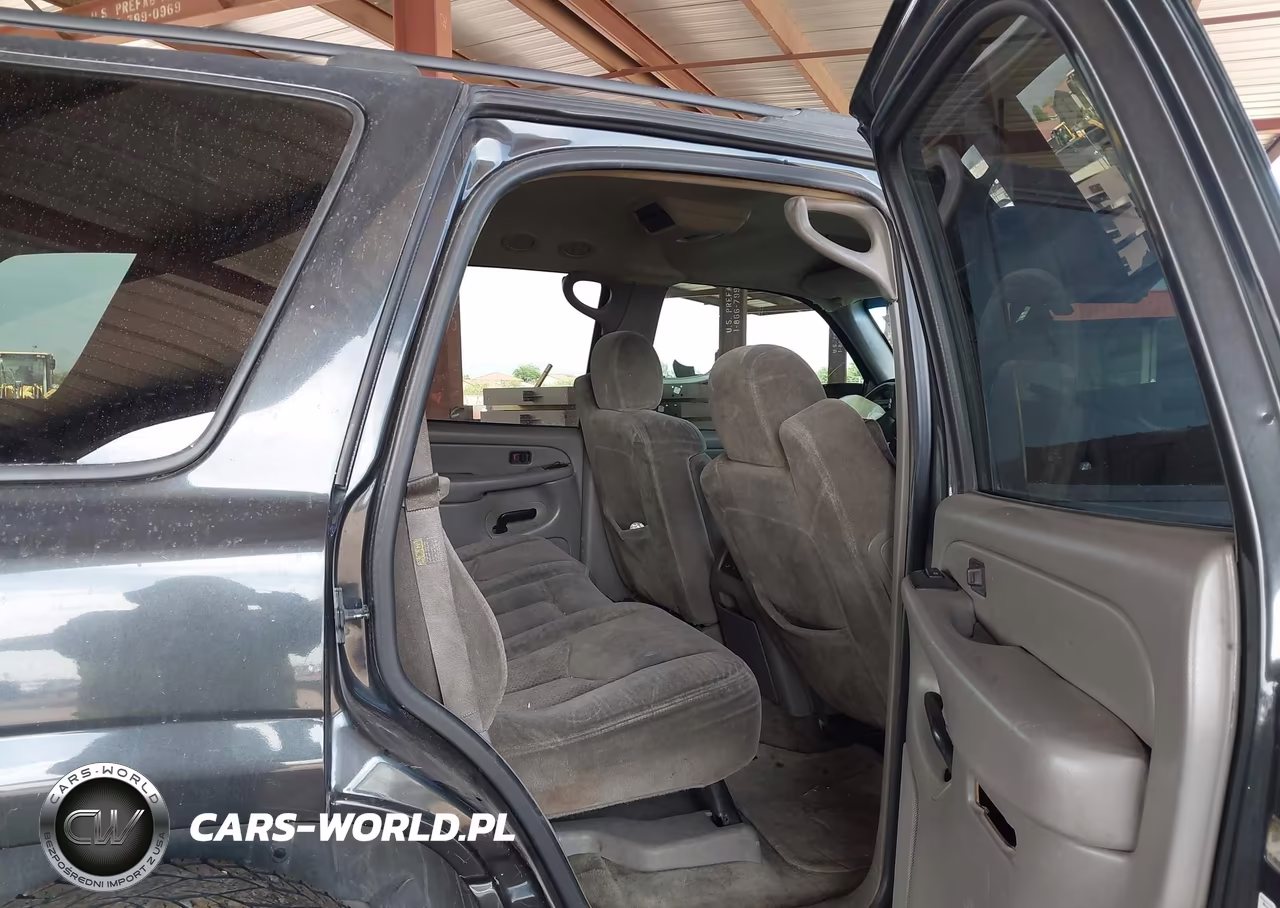 2004 Chevrolet Tahoe Ls VIN:1GNEC13T84R127063 - 8