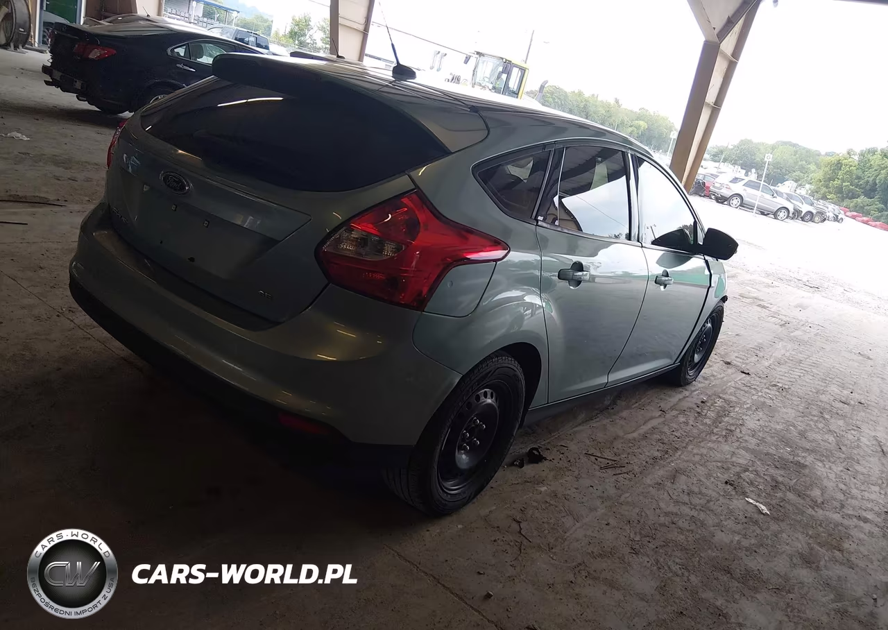 2012 Ford Focus Se VIN:1FAHP3K29CL154228 - 4