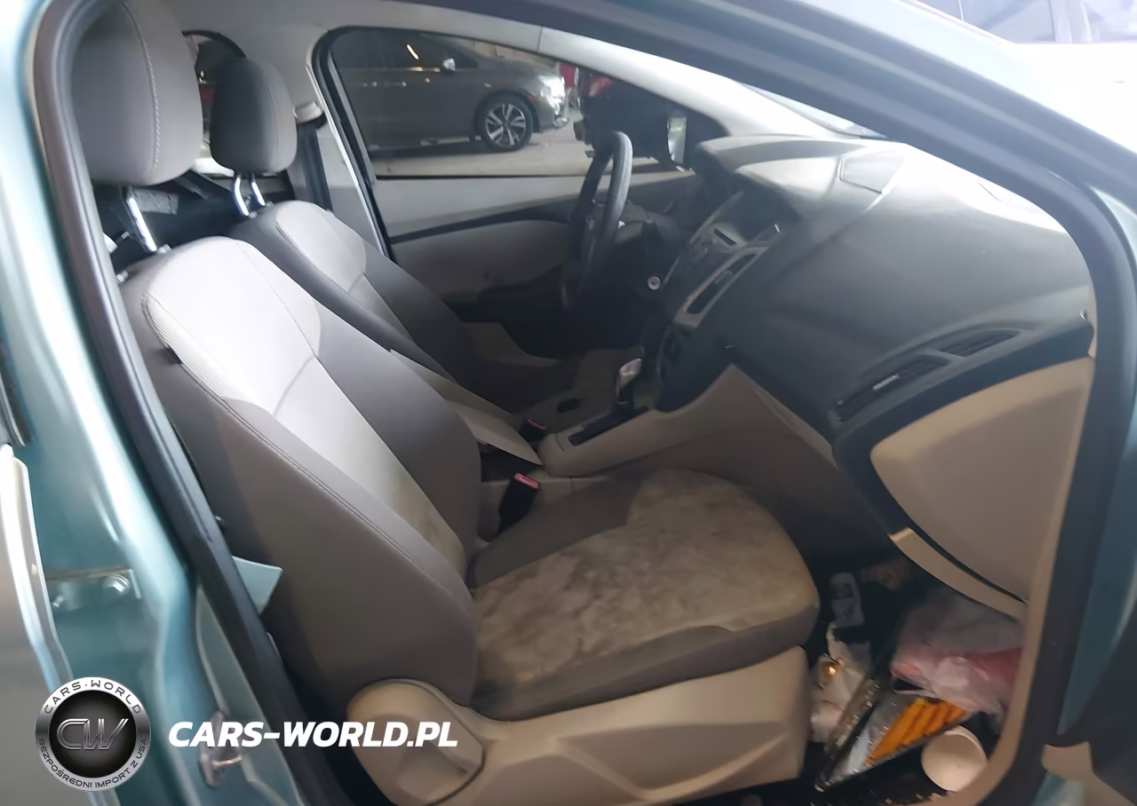 2012 Ford Focus Se VIN:1FAHP3K29CL154228 - 5