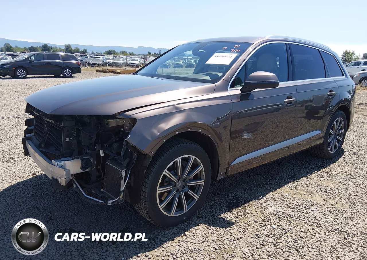 2017 Audi Q7 3.0T Premium VIN:WA1LAAF77HD015162 - 2