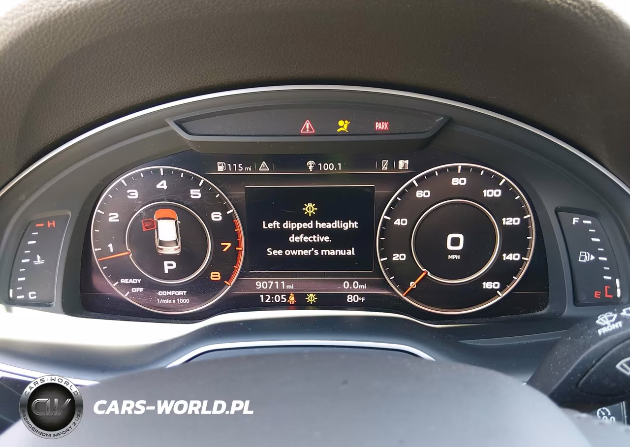 2017 Audi Q7 3.0T Premium VIN:WA1LAAF77HD015162 - 7