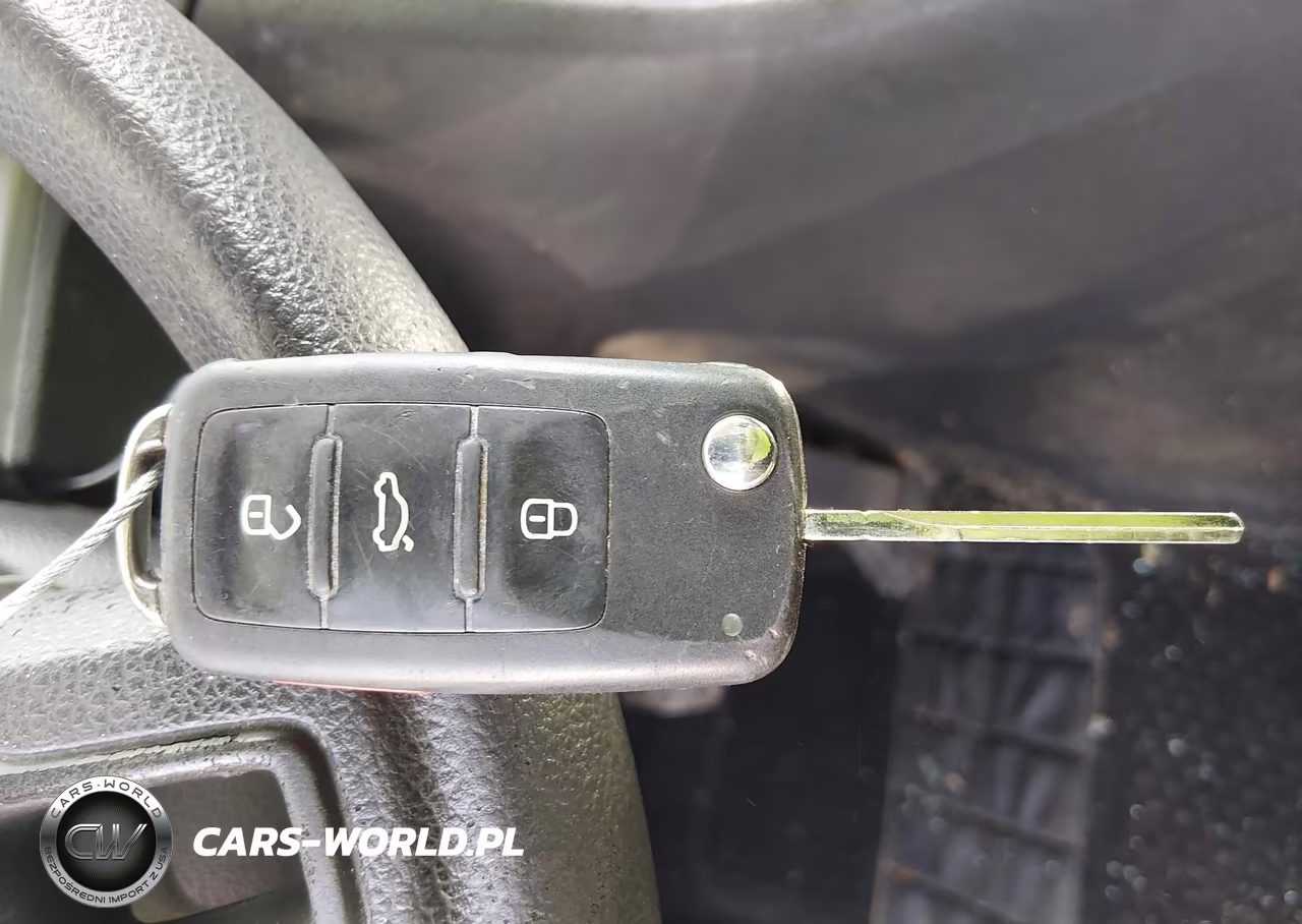 2012 Volkswagen Golf 2.5L 4-Door VIN:WVWDB7AJ6CW212155 - 11