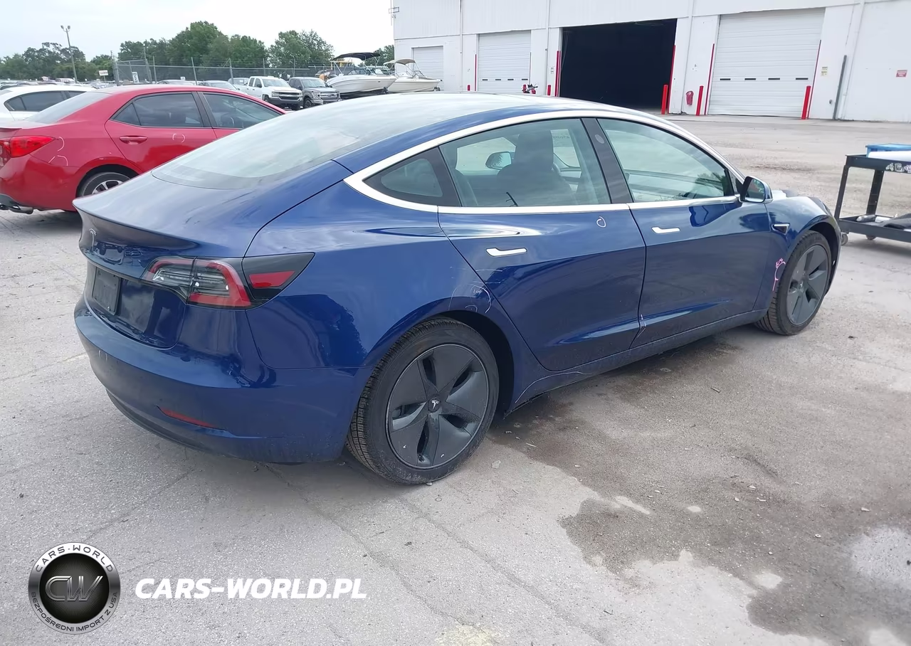 2020 Tesla Model 3 Standard Range Plus Rear-Wheel Drive-Standard Range Rear-Wheel Drive VIN:5YJ3E1EA2LF805638 - 4