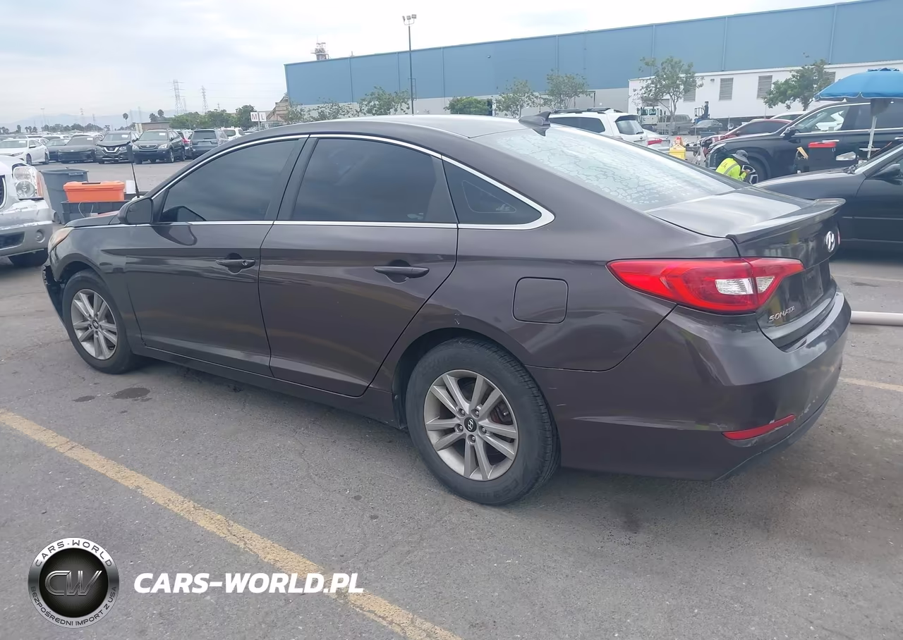 2015 Hyundai Sonata Se VIN:5NPE24AF1FH120105 - 3