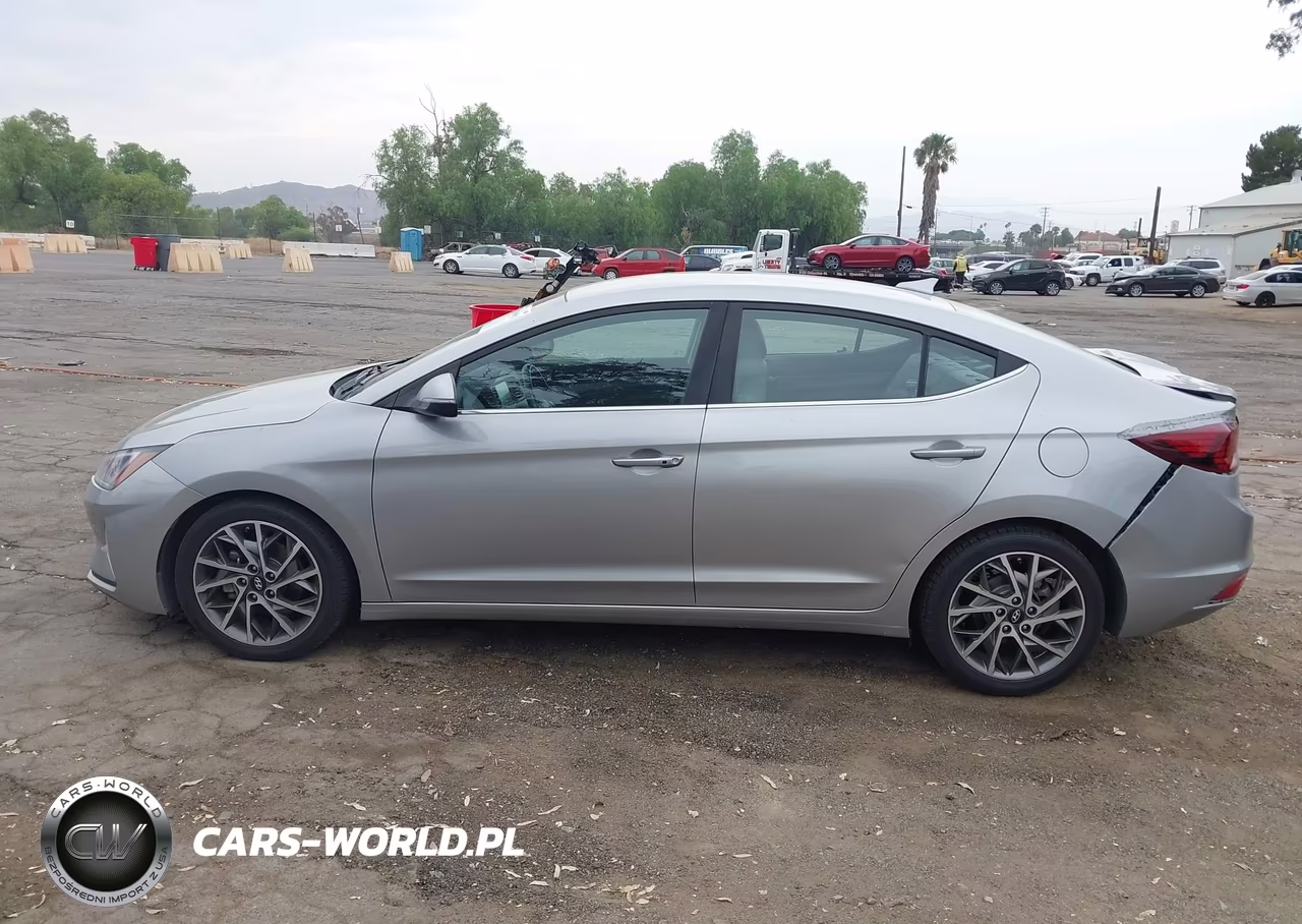 2020 Hyundai Elantra Limited VIN:5NPD84LFXLH585453 - 14