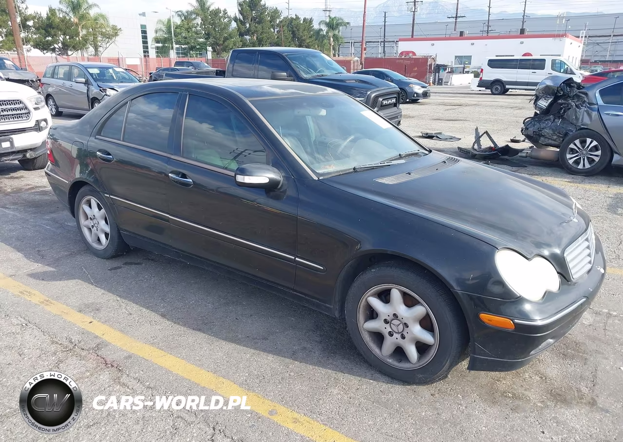 2004 Mercedes-Benz C 240