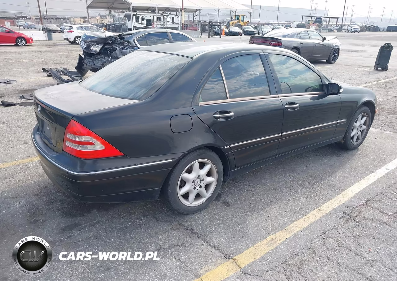 2004 Mercedes-Benz C 240 VIN:WDBRF61J54F552370 - 4