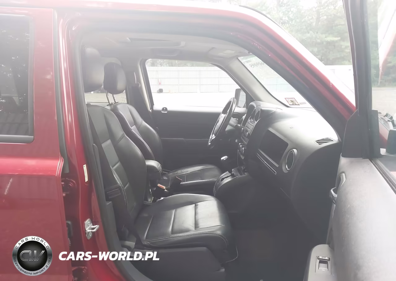 2015 Jeep Patriot High Altitude Edition VIN:1C4NJRFB2FD272616 - 5