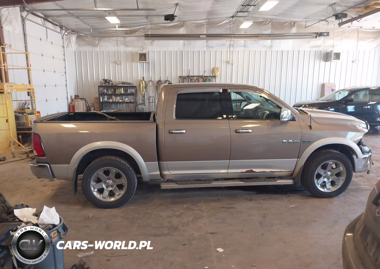 2010 Dodge Ram 1500 Laramie VIN:1D7RV1CT5AS180964 - 13
