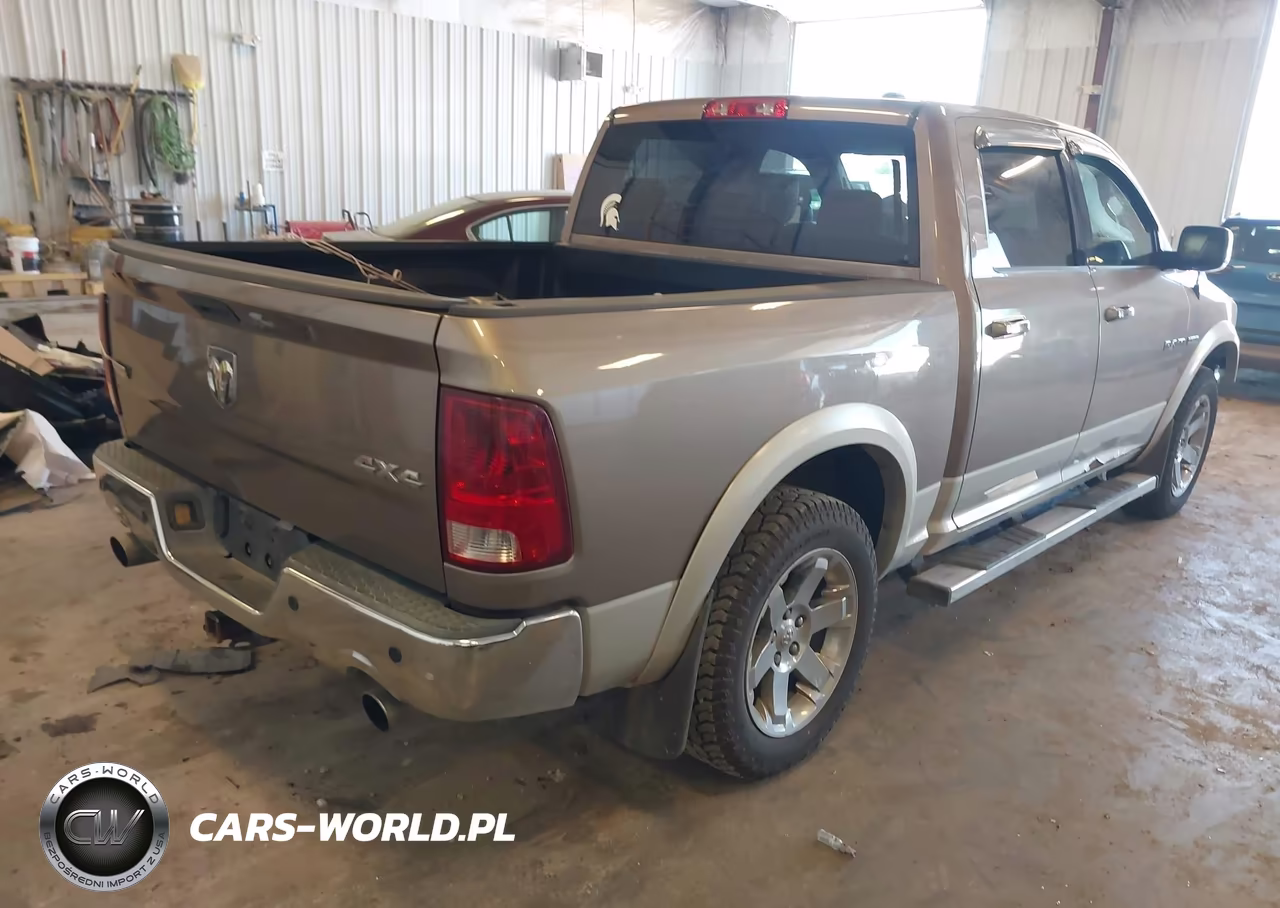 2010 Dodge Ram 1500 Laramie VIN:1D7RV1CT5AS180964 - 4