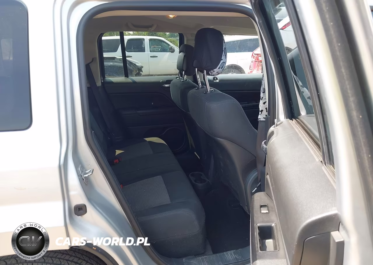 2012 Jeep Patriot Latitude VIN:1C4NJPFB1CD605646 - 8