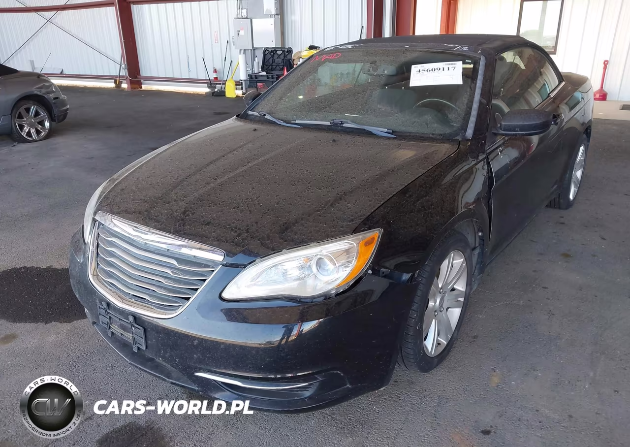 2013 Chrysler 200 Touring VIN:1C3BCBEB9DN676367 - 6