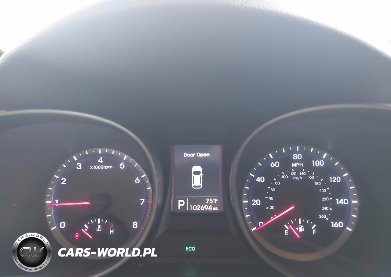 2015 Hyundai Santa Fe Sport 2.4L VIN:5XYZT3LB5FG268672 - 15