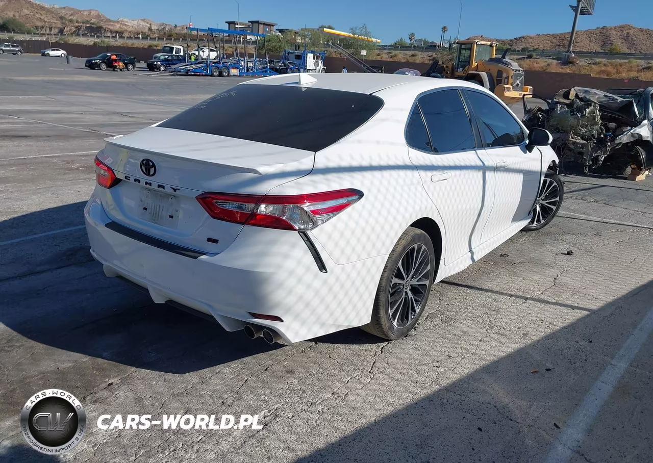 2020 Toyota Camry Se VIN:4T1G11AKXLU950277 - 4