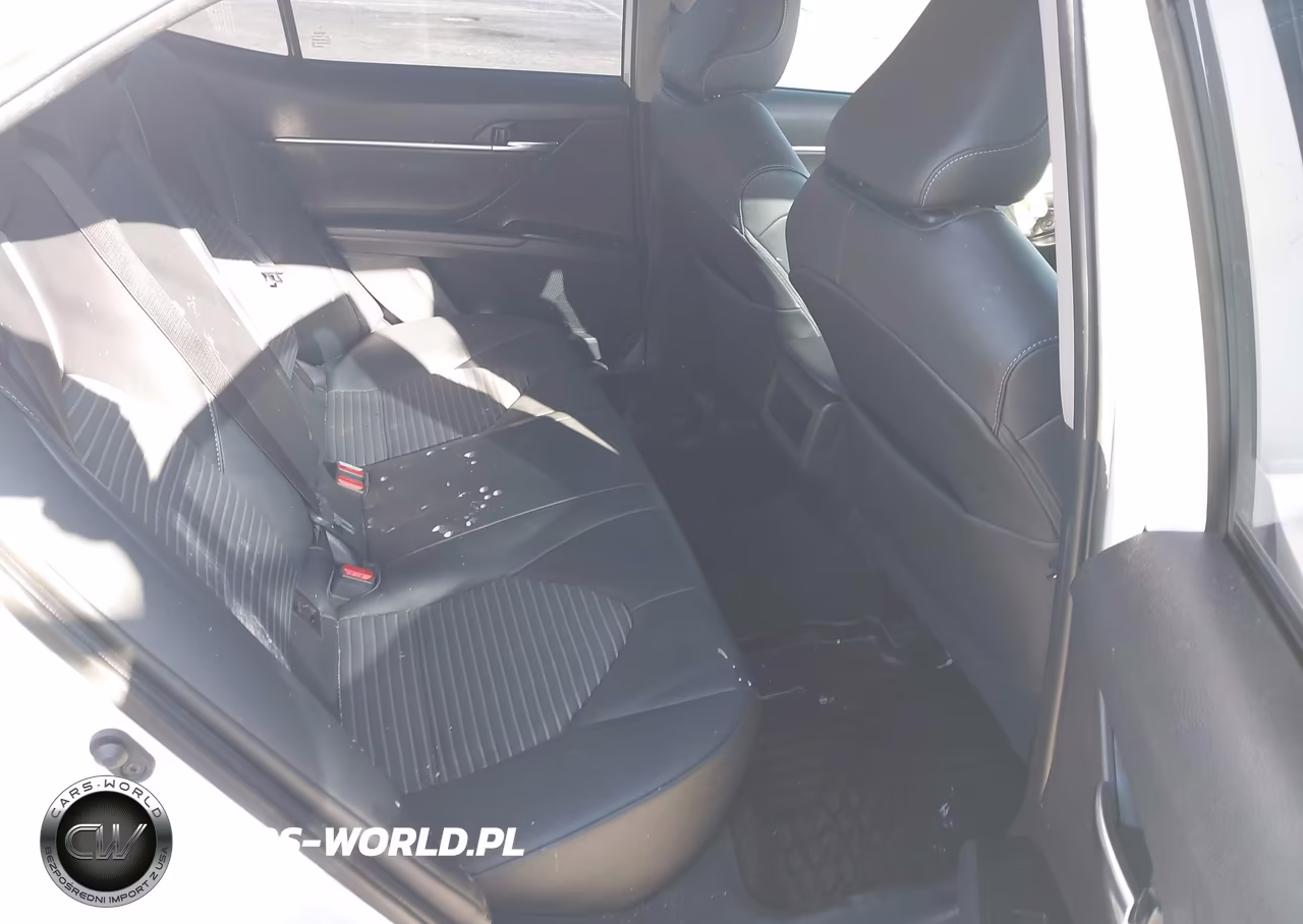 2020 Toyota Camry Se VIN:4T1G11AKXLU950277 - 8