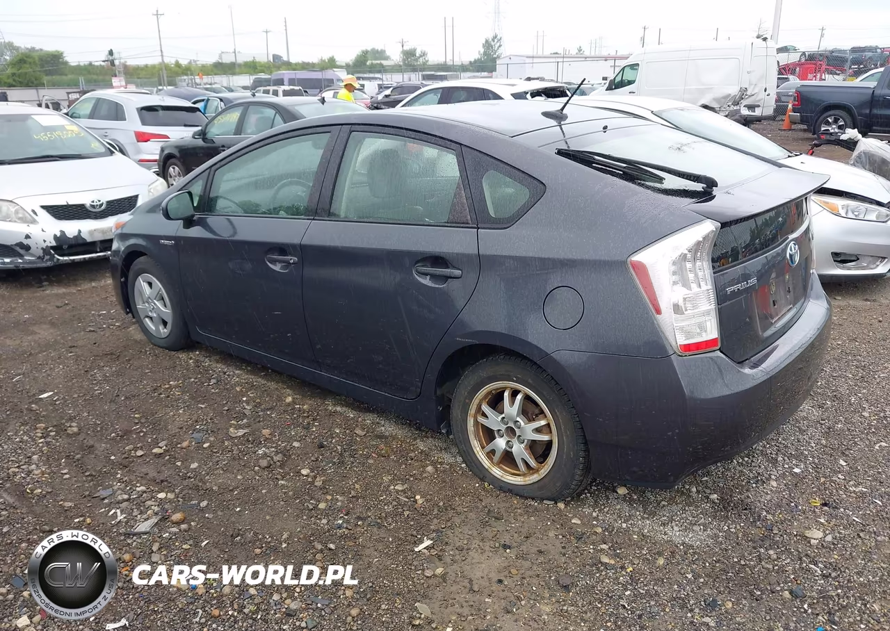 2011 Toyota Prius Four VIN:JTDKN3DU2B0322764 - 3