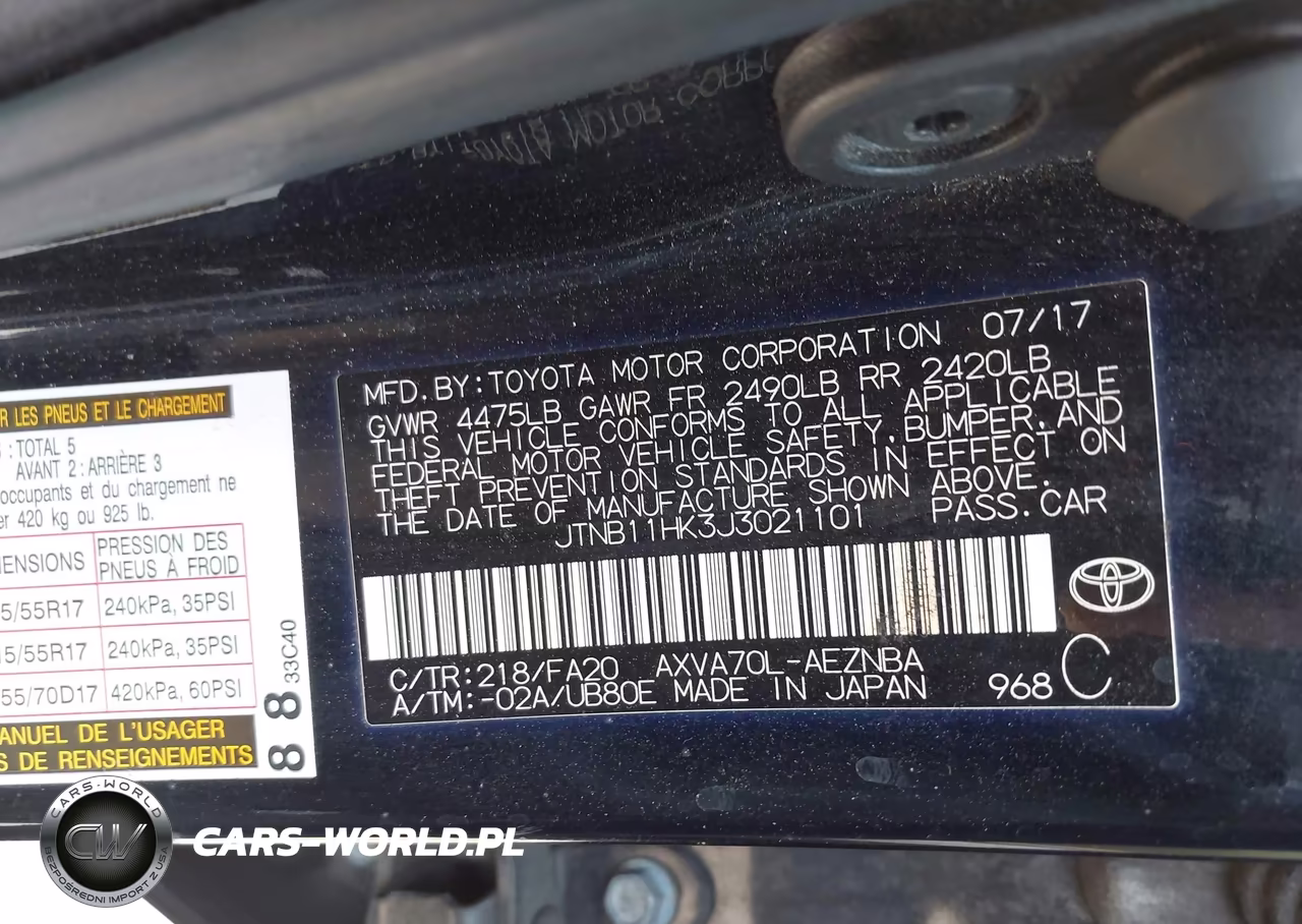 2018 Toyota Camry Le VIN:JTNB11HK3J3021101 - 9