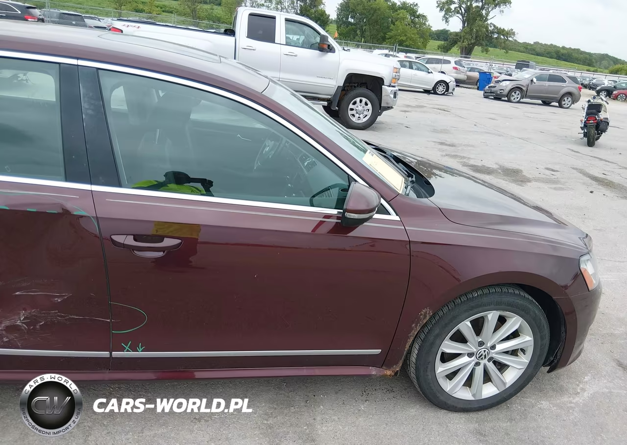 2012 Volkswagen Passat 2.5L Sel VIN:1VWCP7A32CC037724 - 13