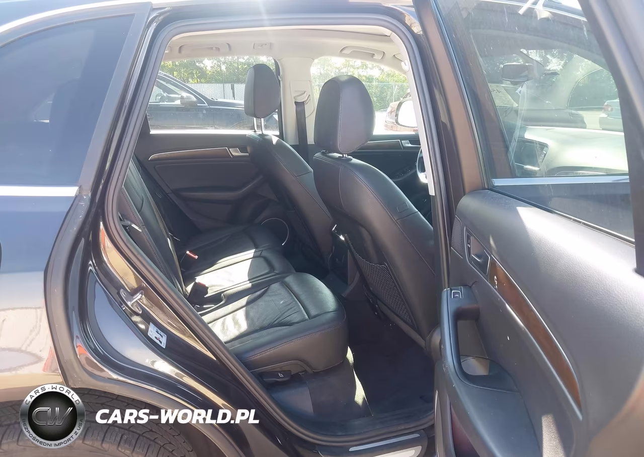 2016 Audi Q5 2.0T Premium VIN:WA1L2AFP4GA090396 - 8