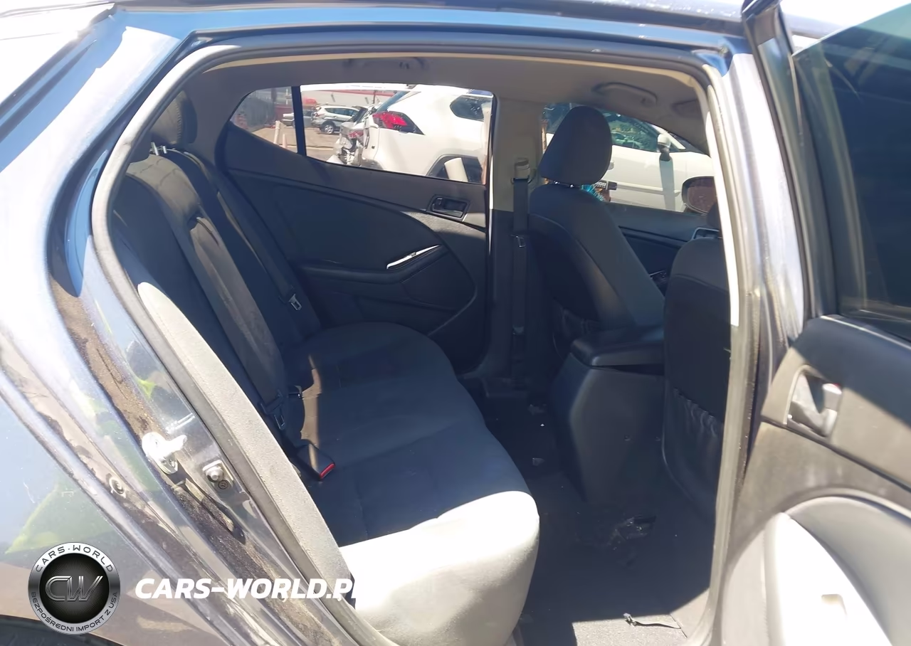2015 Kia Optima Lx VIN:5XXGM4A75FG485393 - 8