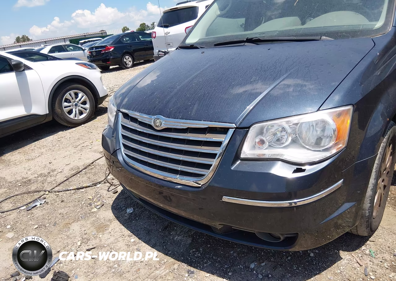 2008 Chrysler Town & Country Touring VIN:2A8HR54P98R662568 - 6