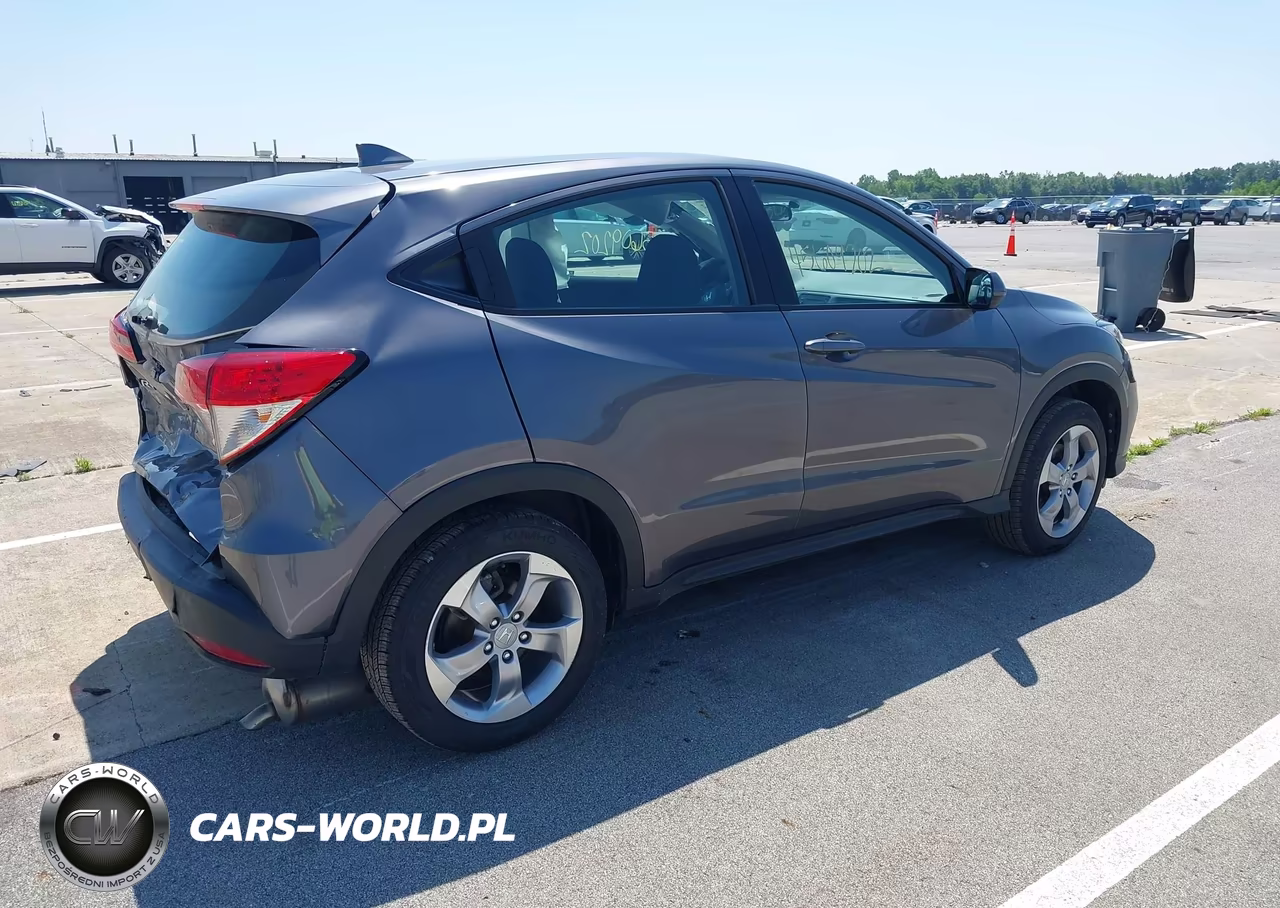 2022 Honda Hr-V Awd Lx VIN:3CZRU6H33NM740265 - 4