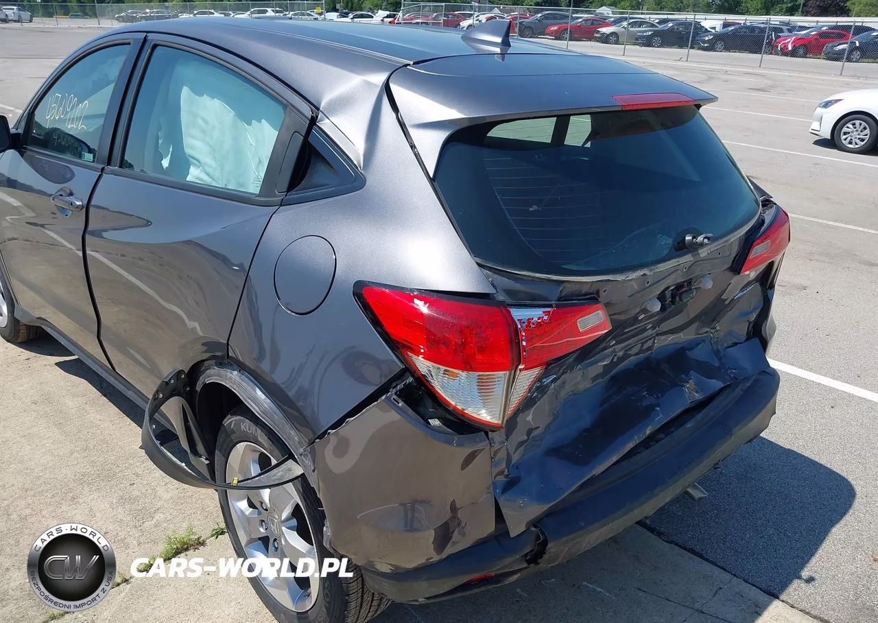 2022 Honda Hr-V Awd Lx VIN:3CZRU6H33NM740265 - 6