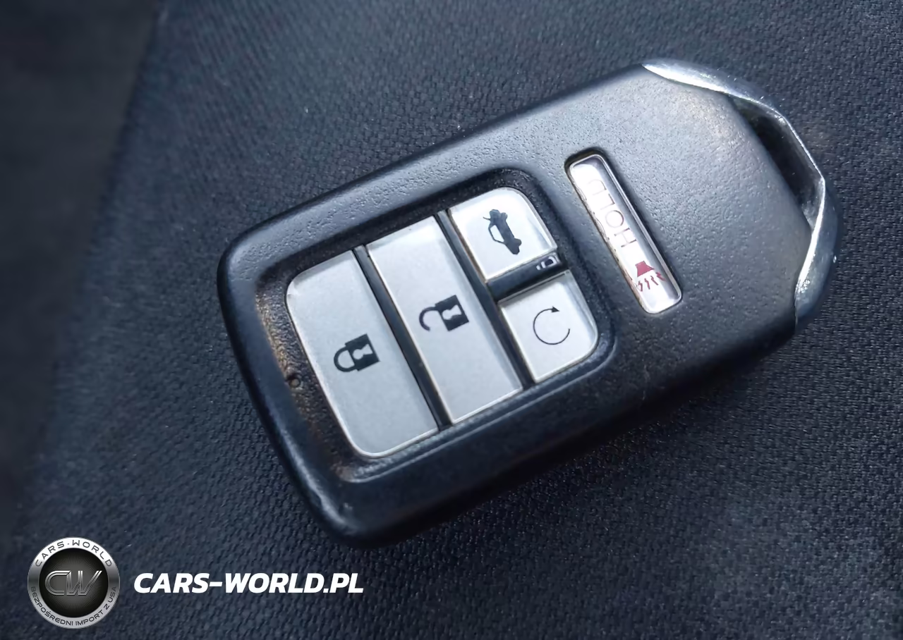 2019 Honda Civic Sport VIN:19XFC2F82KE208336 - 11