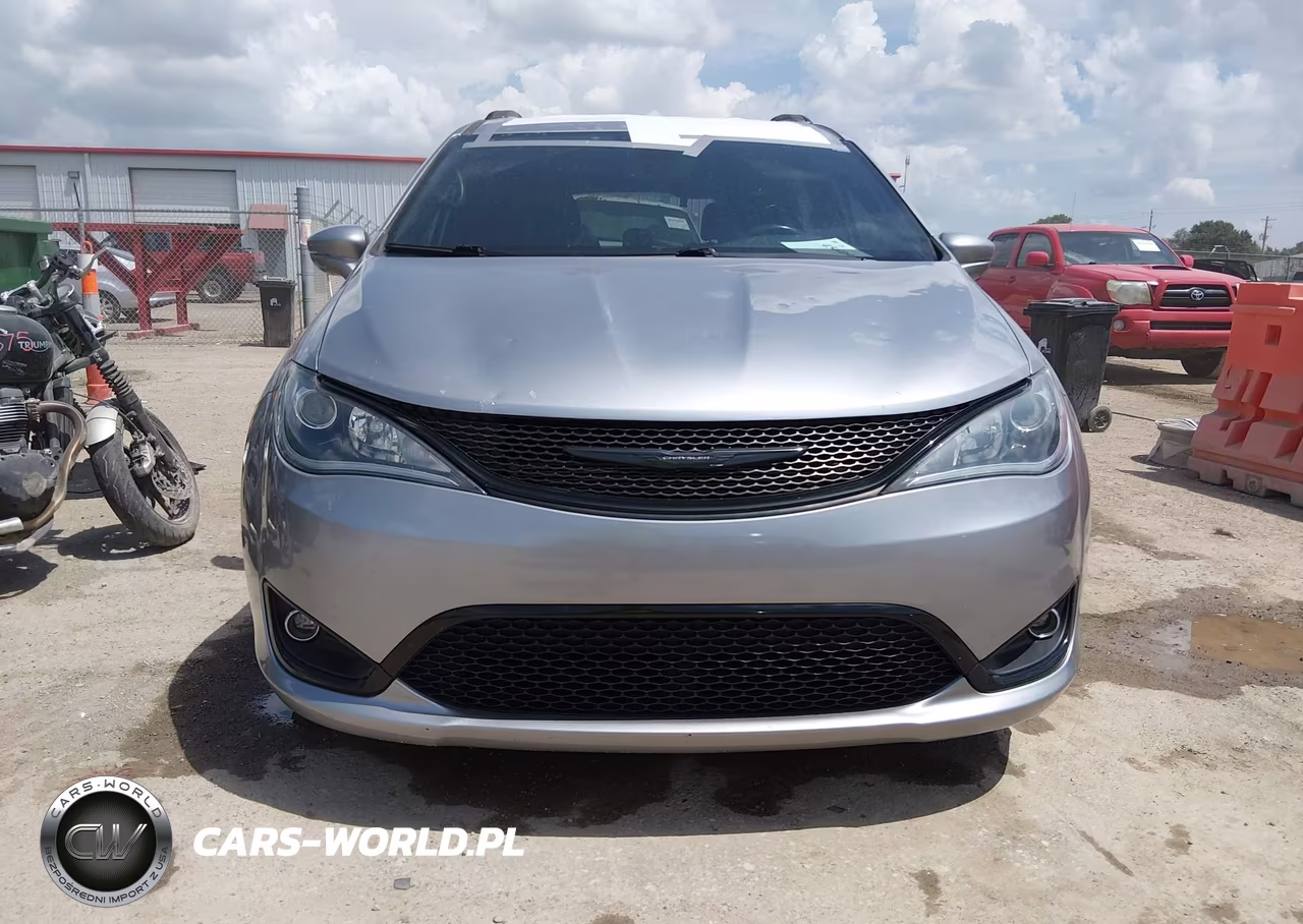 2019 Chrysler Pacifica 35Th Anniversary Limited VIN:2C4RC1GG2KR746322 - 12