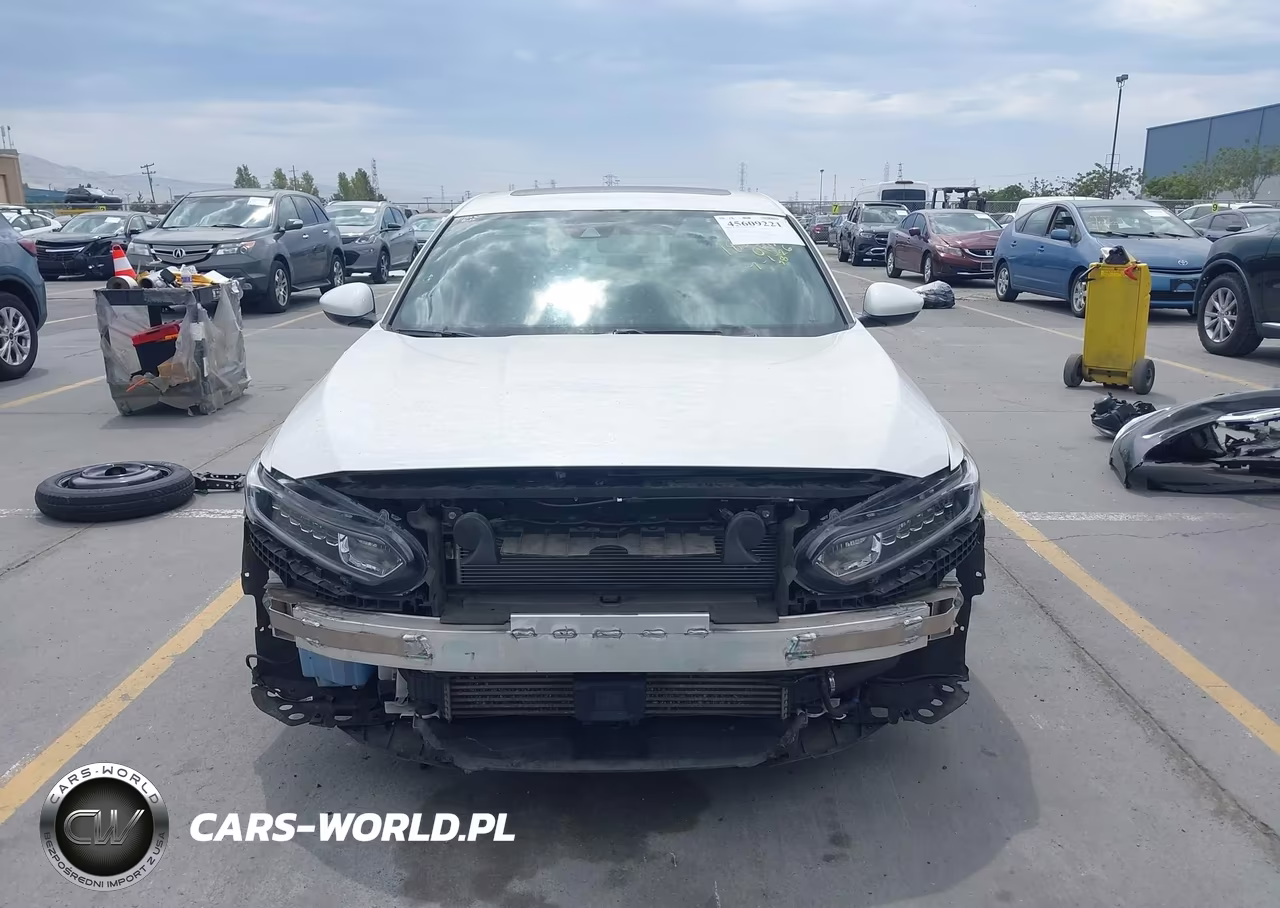 2018 Honda Accord Sport 2.0T VIN:1HGCV2F3XJA022421 - 12
