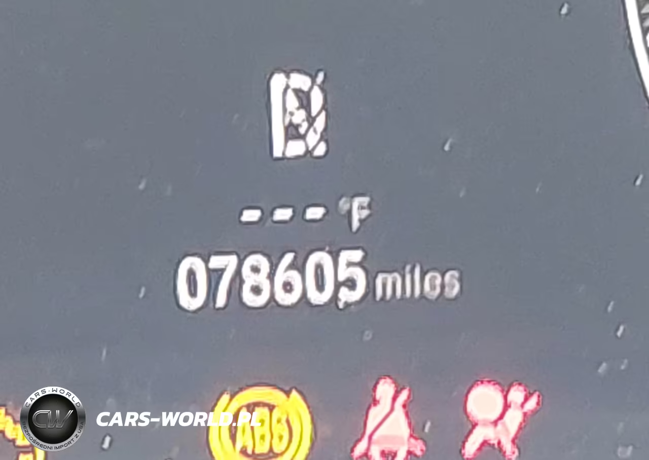 2018 Honda Accord Sport 2.0T VIN:1HGCV2F3XJA022421 - 15