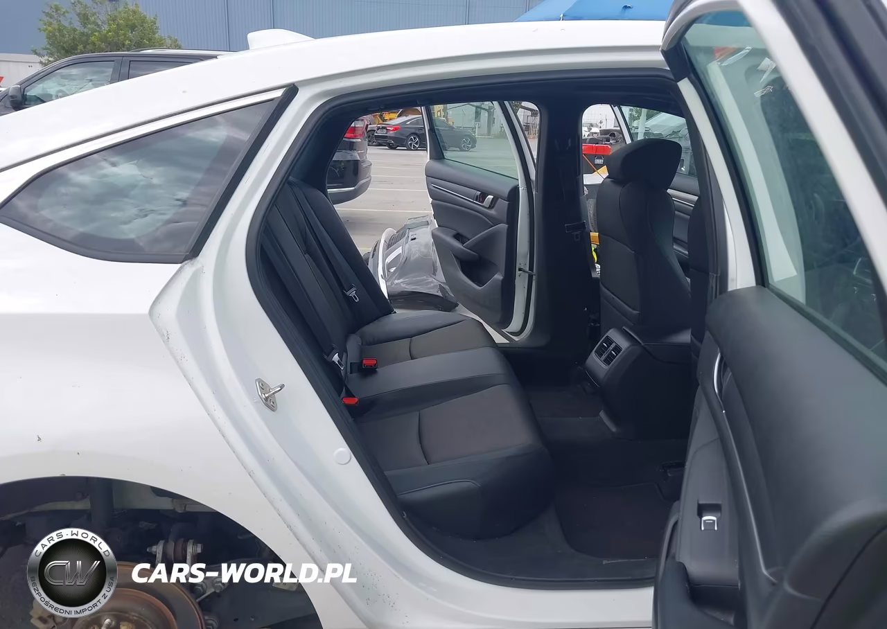 2018 Honda Accord Sport 2.0T VIN:1HGCV2F3XJA022421 - 8