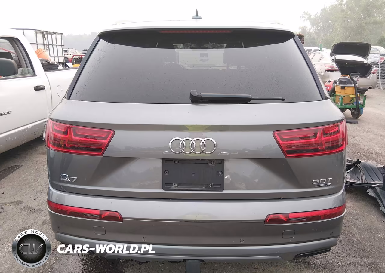 2017 Audi Q7 3.0T Premium VIN:WA1LAAF79HD043951 - 17
