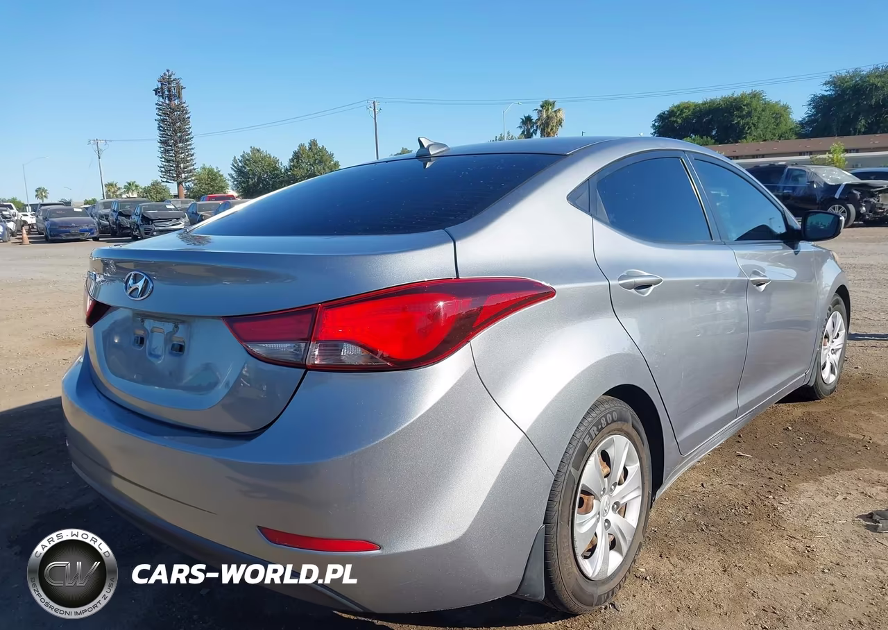 2016 Hyundai Elantra Se VIN:KMHDH4AE1GU531508 - 4