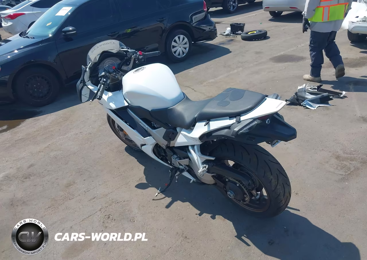 2014 Honda Vfr800 F VIN:JH2RC7950EK000430 - 3