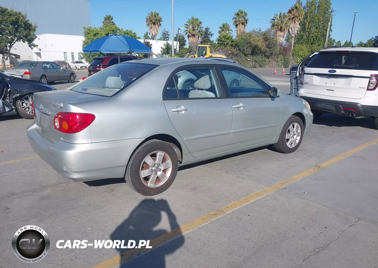 2004 Toyota Corolla Le VIN:JTDBR38E842029241 - 4