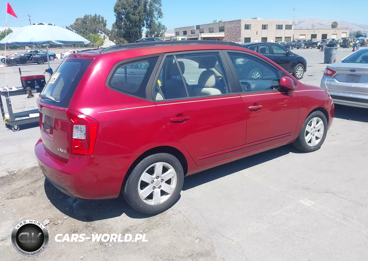 2008 Kia Rondo Lx V6 VIN:KNAFG526187159937 - 4