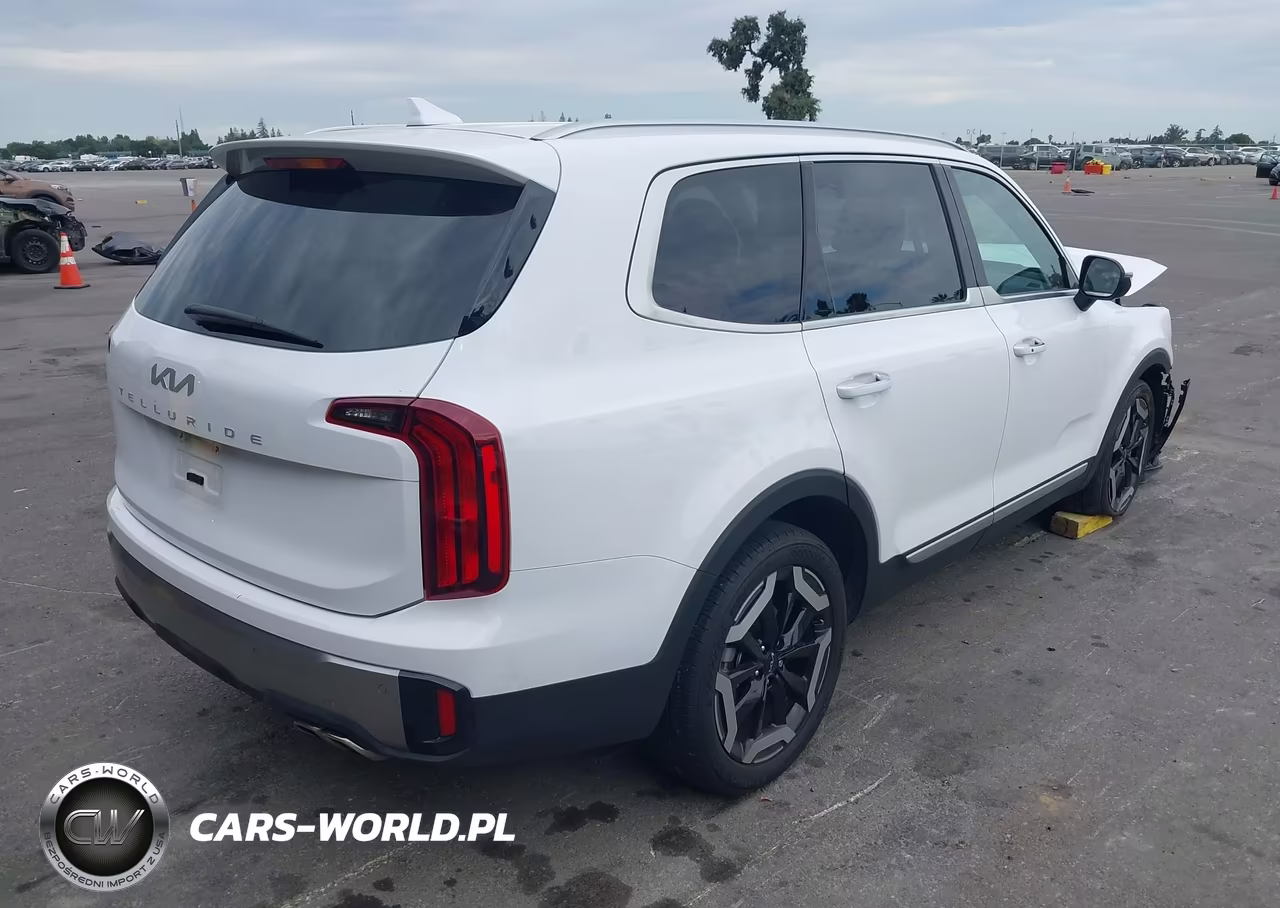 2025 Kia Telluride S VIN:5XYP64GC2SG624562 - 4