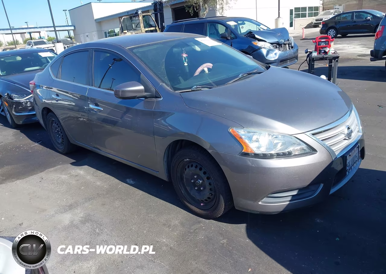 2015 Nissan Sentra S – zdjęcie 1 z 12