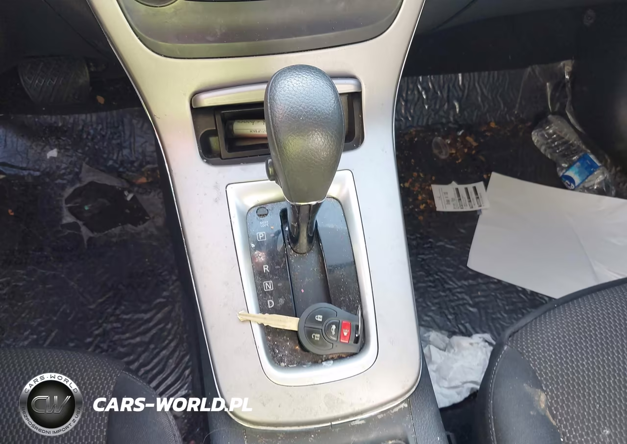 2015 Nissan Sentra S VIN:3N1AB7AP7FY343764 - 11