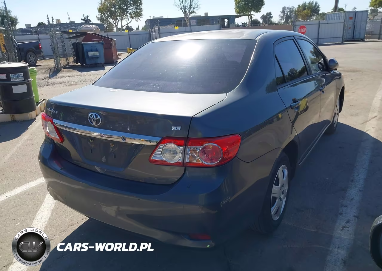 2011 Toyota Corolla Le VIN:2T1BU4EE2BC547739 - 4