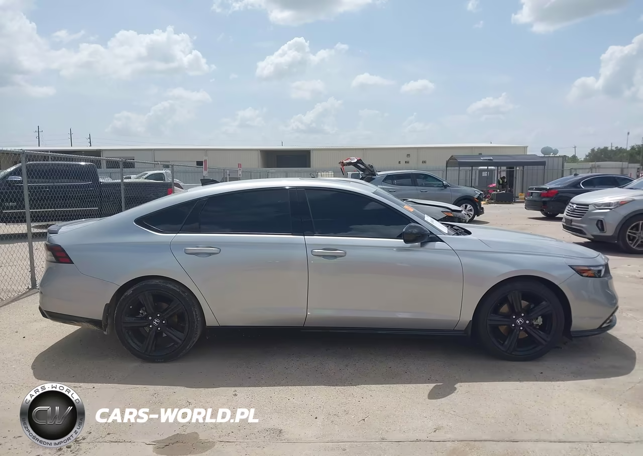 2025 Honda Accord Hybrid Sport-L VIN:1HGCY2F78SA016130 - 13
