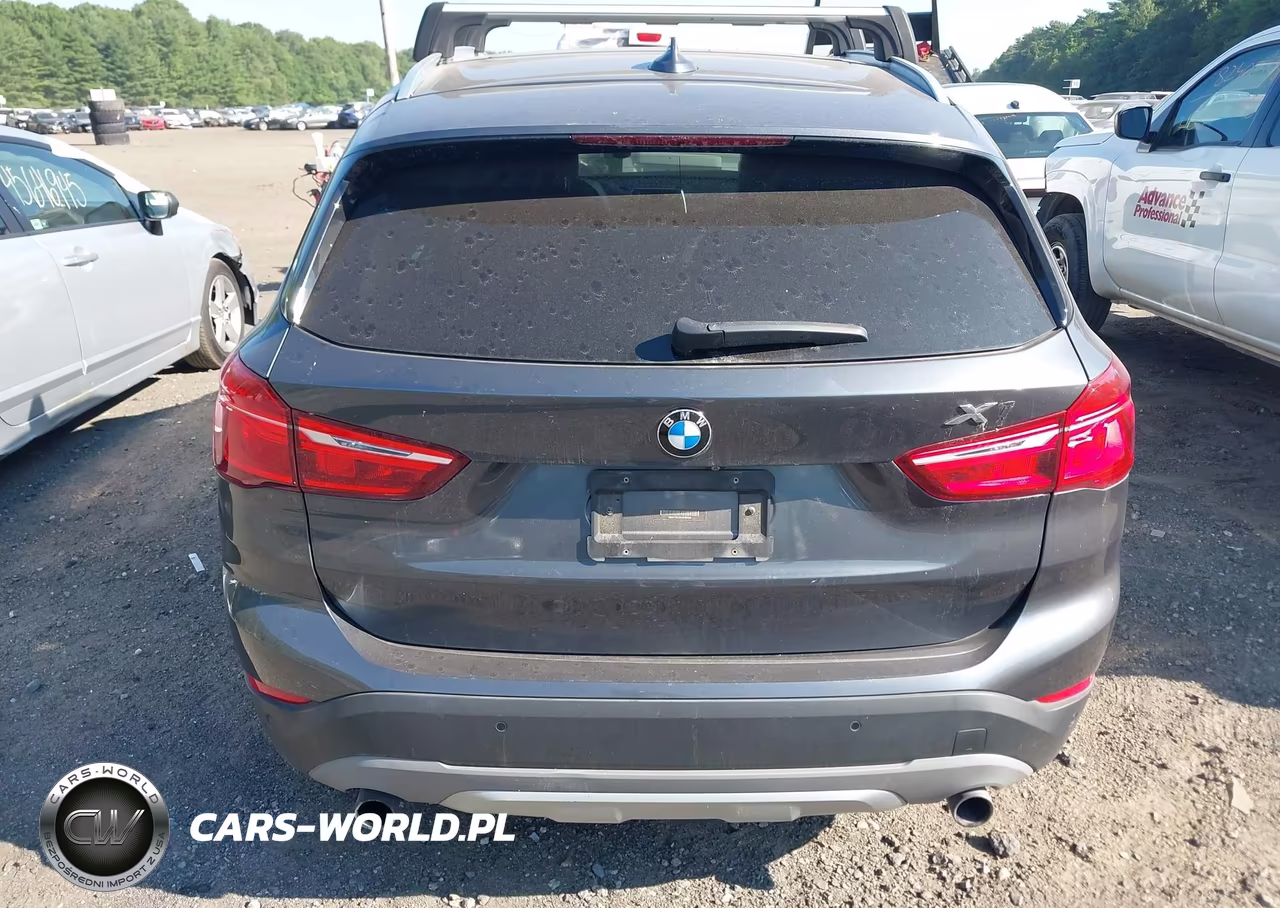 2017 BMW X1 xDrive28I VIN:WBXHT3C32H5F80065 - 16