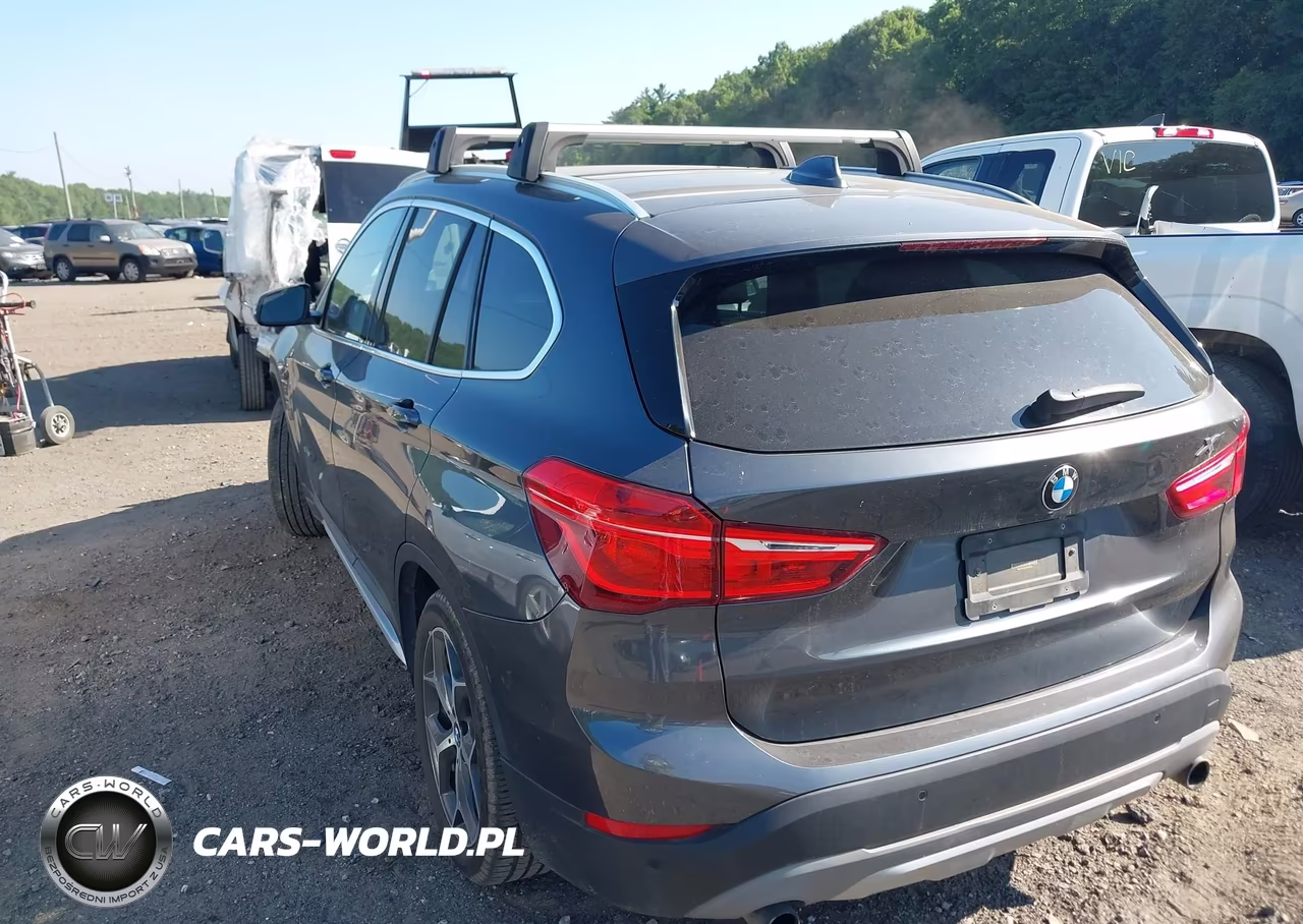 2017 BMW X1 xDrive28I VIN:WBXHT3C32H5F80065 - 3