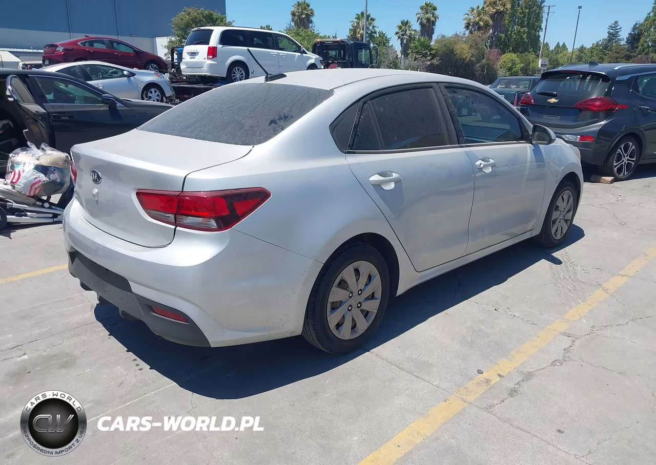 2020 Kia Rio Lx VIN:3KPA24AD4LE286292 - 4