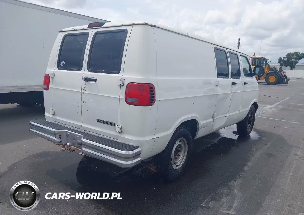 2000 Dodge Ram Van 2500 Conversion VIN:2B7JB21Y1YK146805 - 4