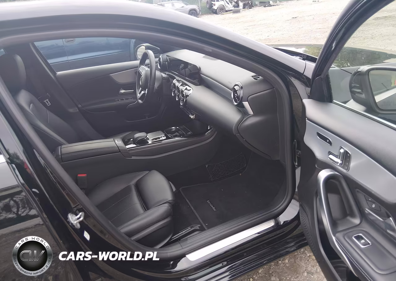 2019 Mercedes-Benz A 220 4Matic VIN:WDD3G4FB1KW019929 - 5