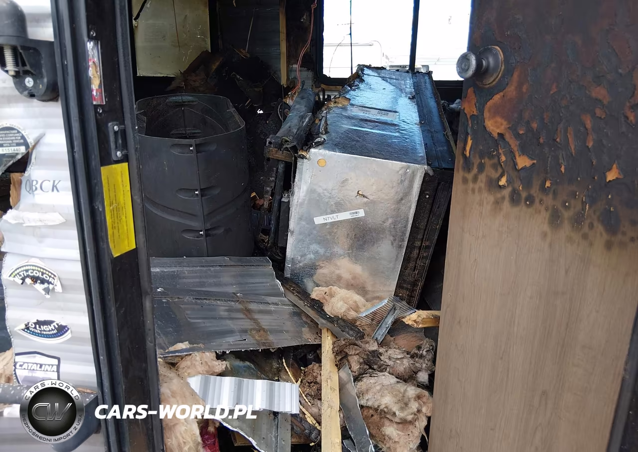 2021 Coachmen Catalina VIN:5ZT2CAVB4MX021834 - 5