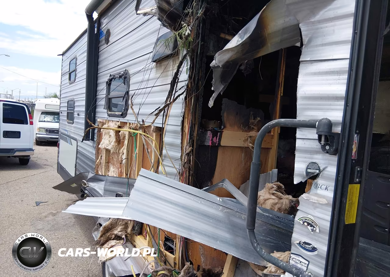 2021 Coachmen Catalina VIN:5ZT2CAVB4MX021834 - 6