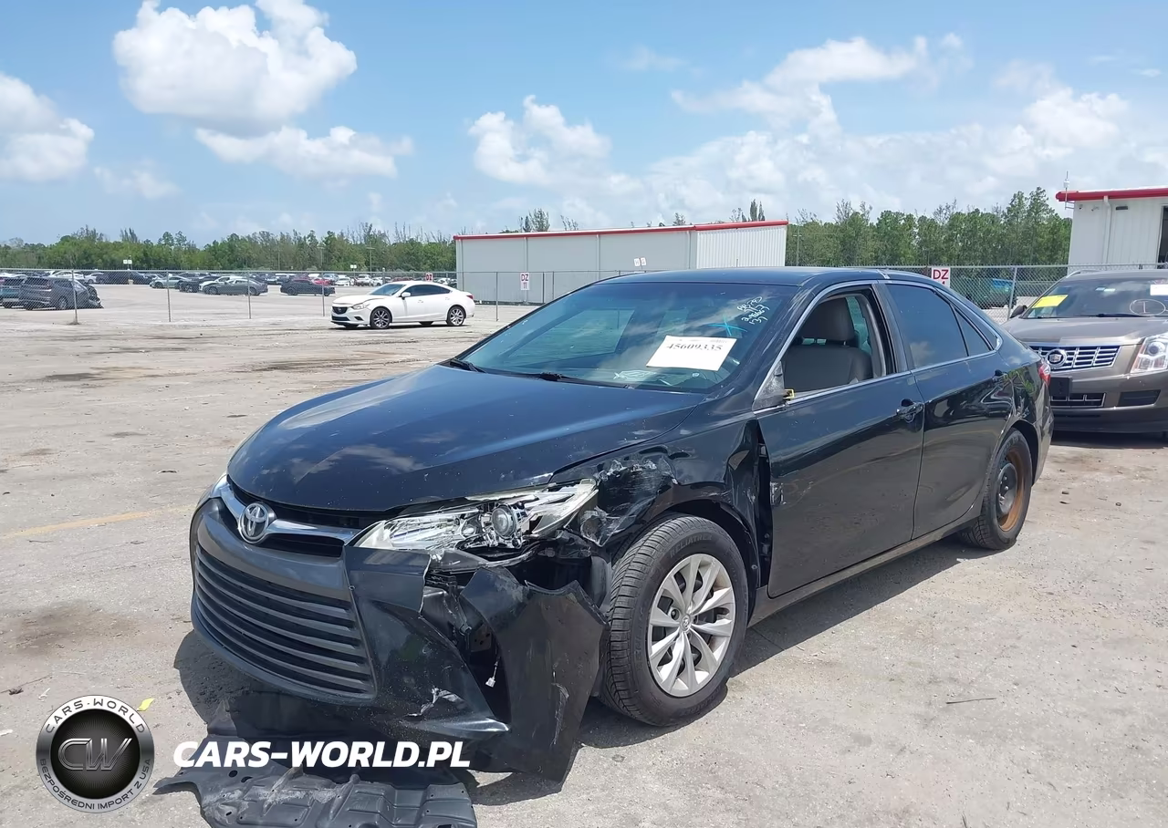 2016 Toyota Camry Le VIN:4T4BF1FK1GR552794 - 6